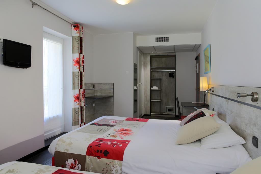 Hotel Le Castel Tain-lʼHermitage Zimmer foto