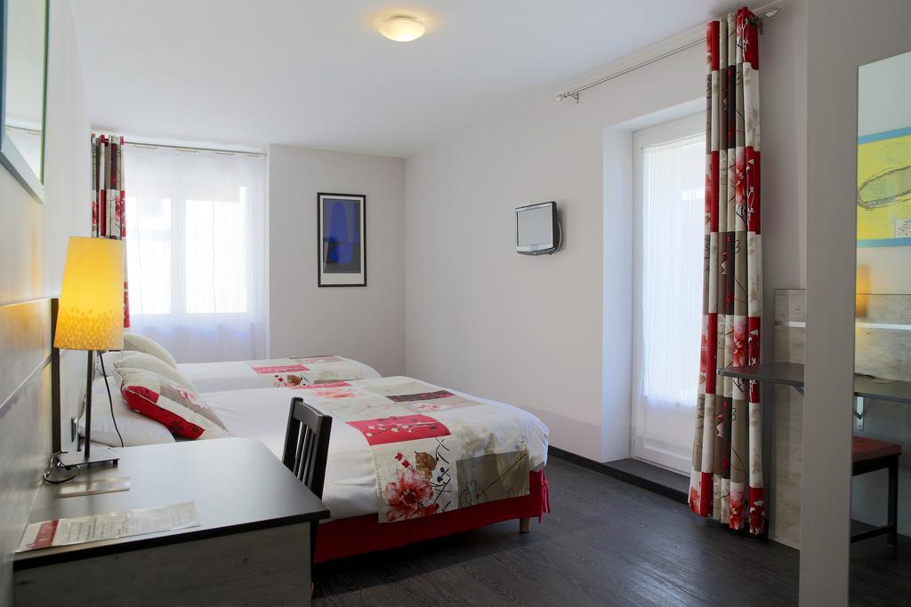 Hotel Le Castel Tain-lʼHermitage Zimmer foto